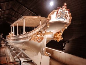 Amsterdam-Het-Scheepvaartmuseum-koenigsboot